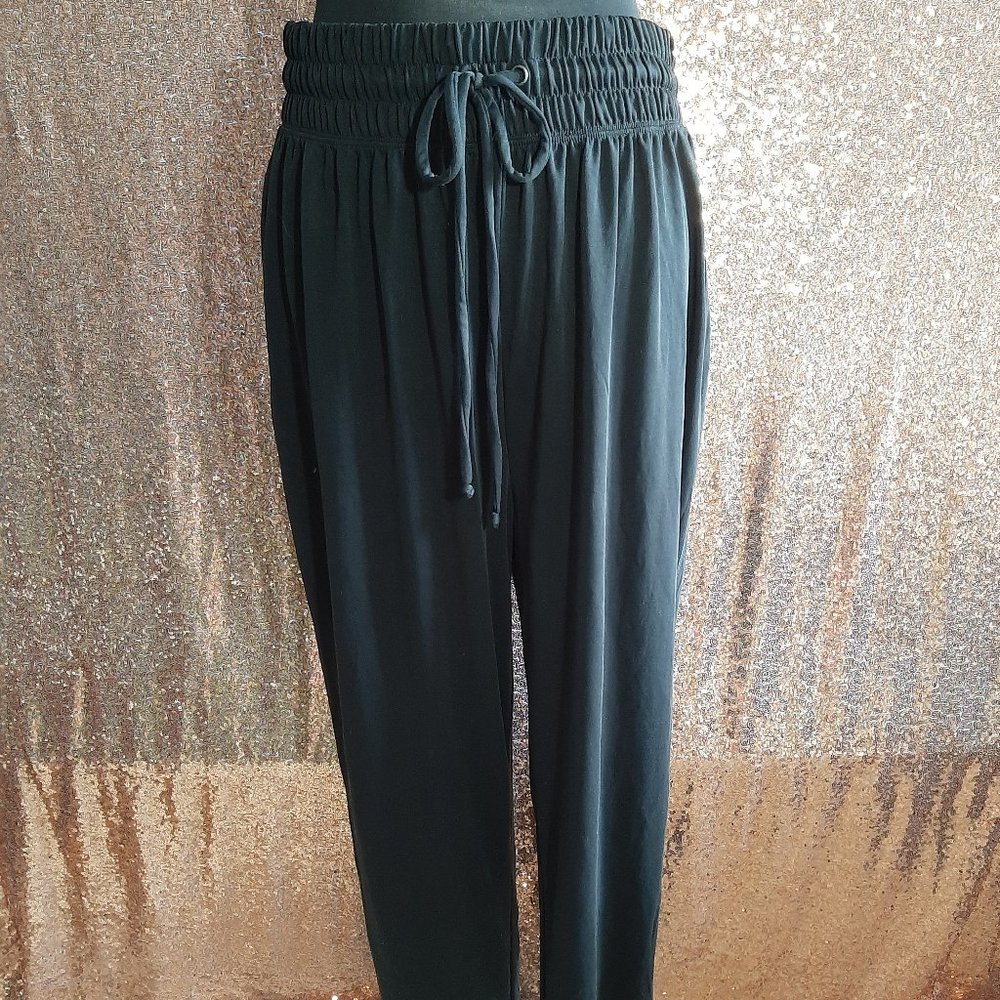 Fabletics Women's Blaine Jogger with adjustable straw core Size L/10